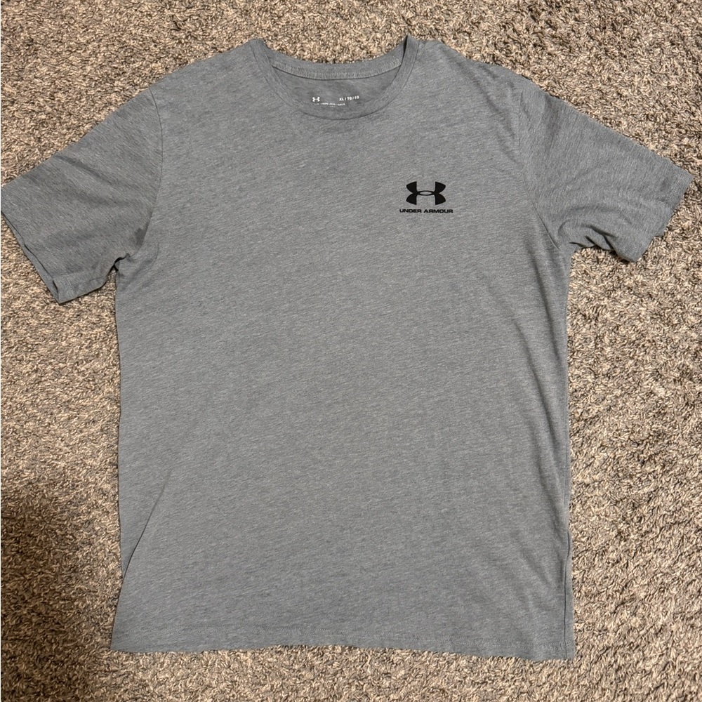 Under Armour T size XL